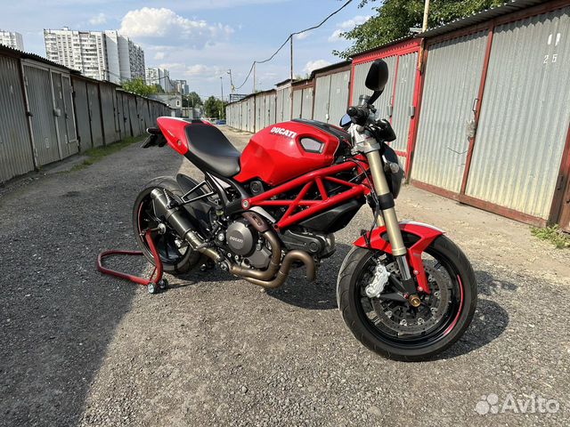 купить Ducati monster 1100 EVO